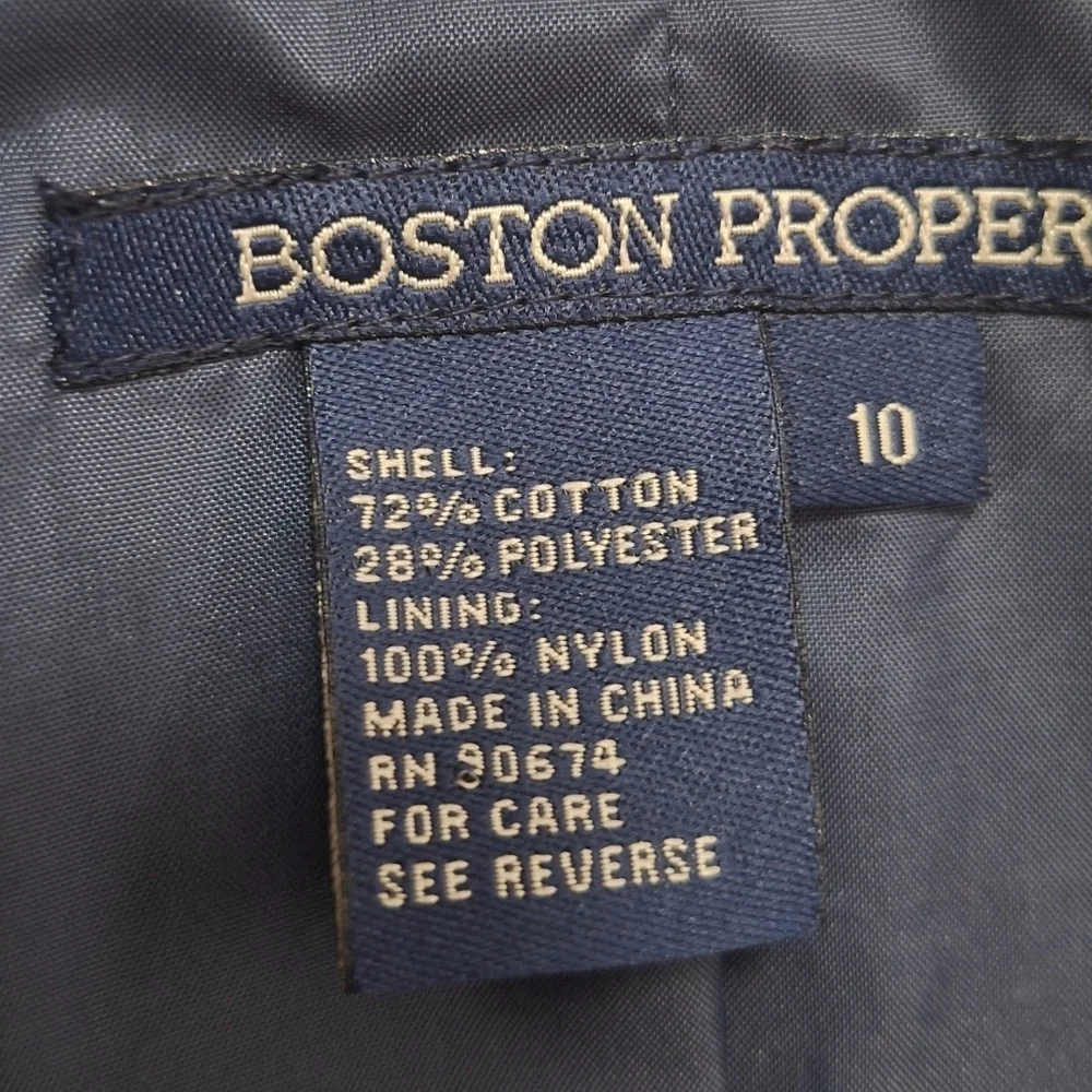 Boston Proper Navy striped two Gold buttons 3 pockets Women's Blazer Size 10 - Picture 5 of 11
